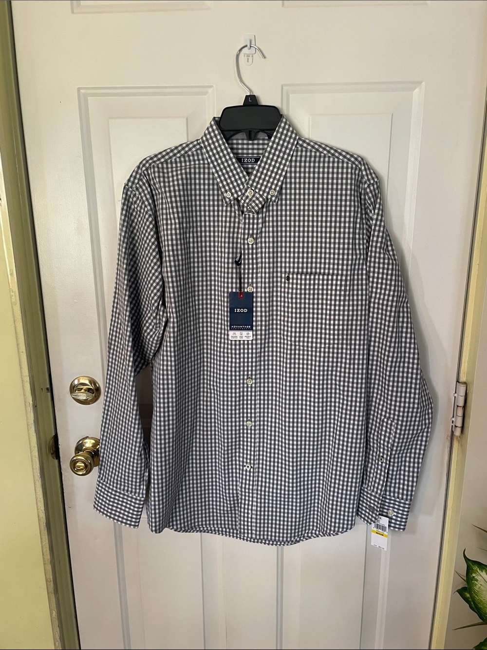 Izod Men’s Gray and White Gingham Button-Down Shirt